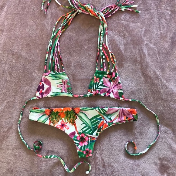 Stone Fox Swim Other - Stone Fox Swim Natasha Bikini Top and Cheeky Bottoms Set!